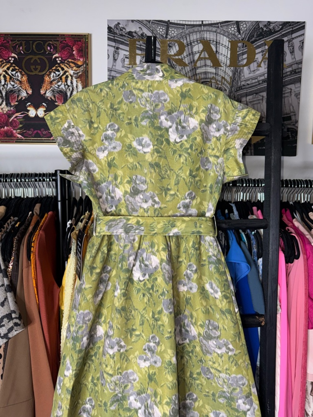 Tuckernuck Chloe Muted Meadows Green Gardens Midi Dress Belted Floral Large New - Picture 8 of 14
